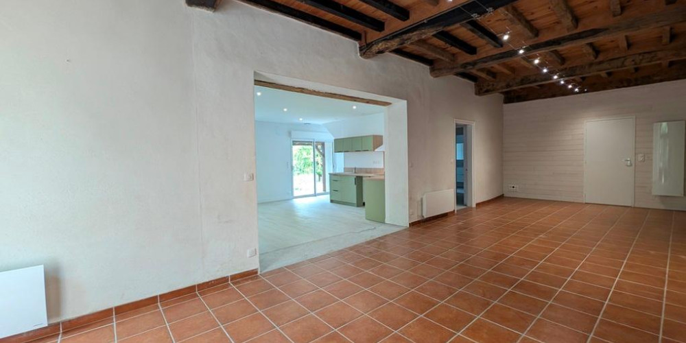maison à ST PE DE LEREN (64270)